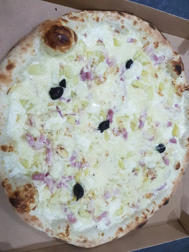 Menu_AU BAR A PIZZ, BY RIDERS PIZZA, THE RIDERS PUB_Sénas_immagine_6