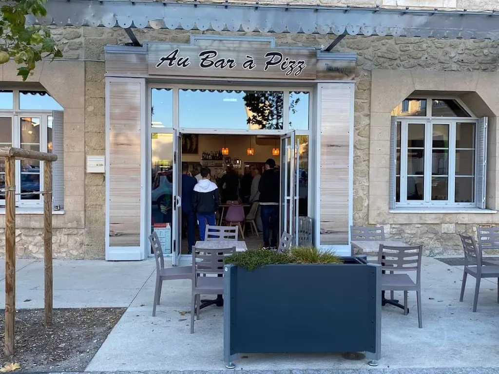 AU BAR A PIZZ, BY RIDERS PIZZA, THE RIDERS PUB Restaurant in Sénas