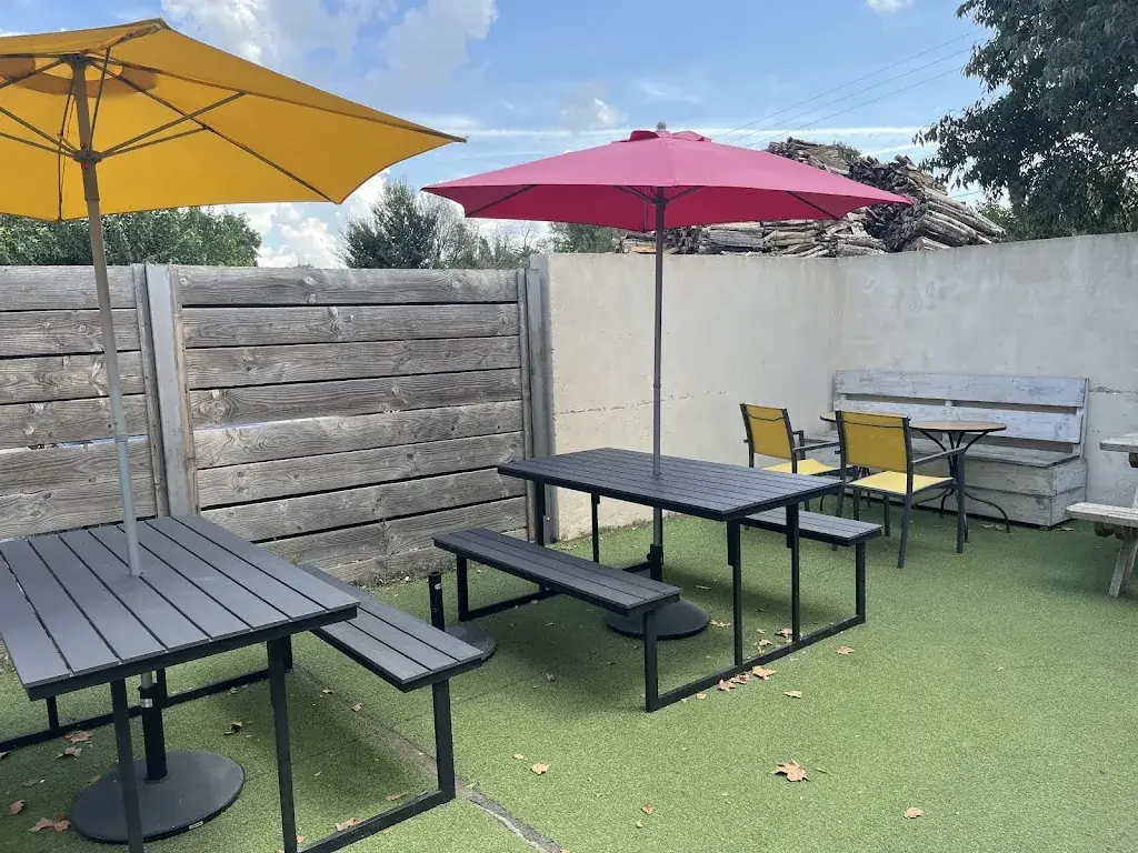 O'Manaï Restaurant in Sénas