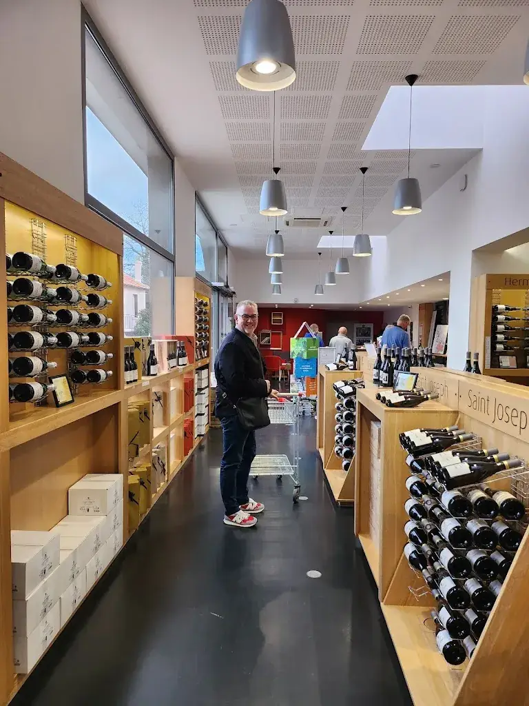 Restaurant @ Le Pré du Moulin restaurant in Sérignan-du-Comtat