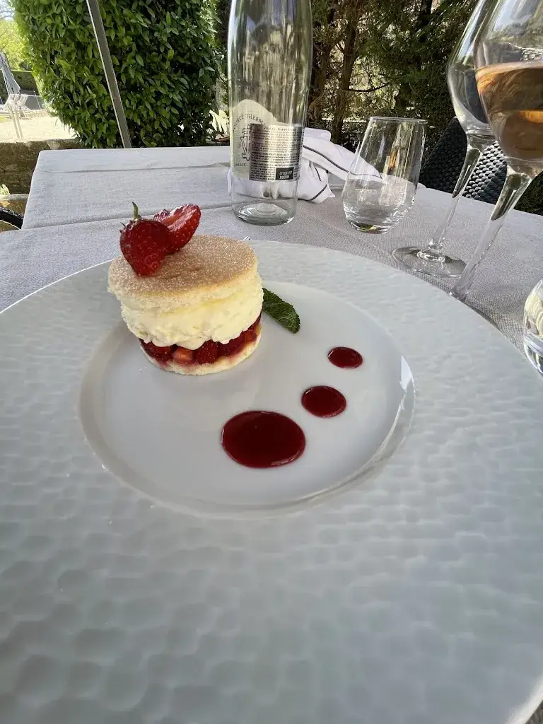 Restaurant @ Le Pré du Moulin_Sérignan-du-Comtat_slider_image_3