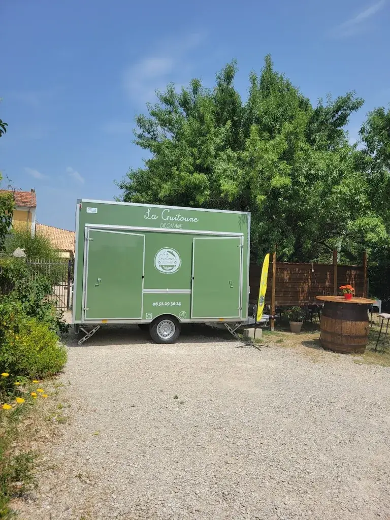 La Guitoune Dilohane_Sérignan-du-Comtat_slider_image_3