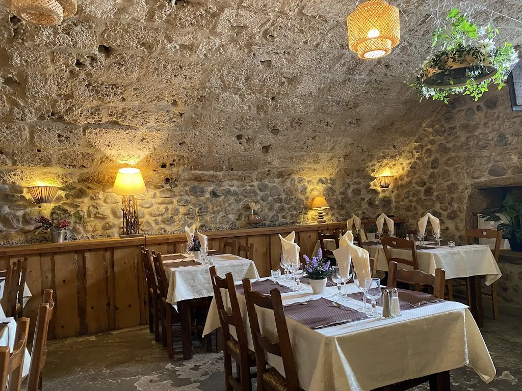 La Taverne_Saint-Jean-en-Royans_slider_image_1