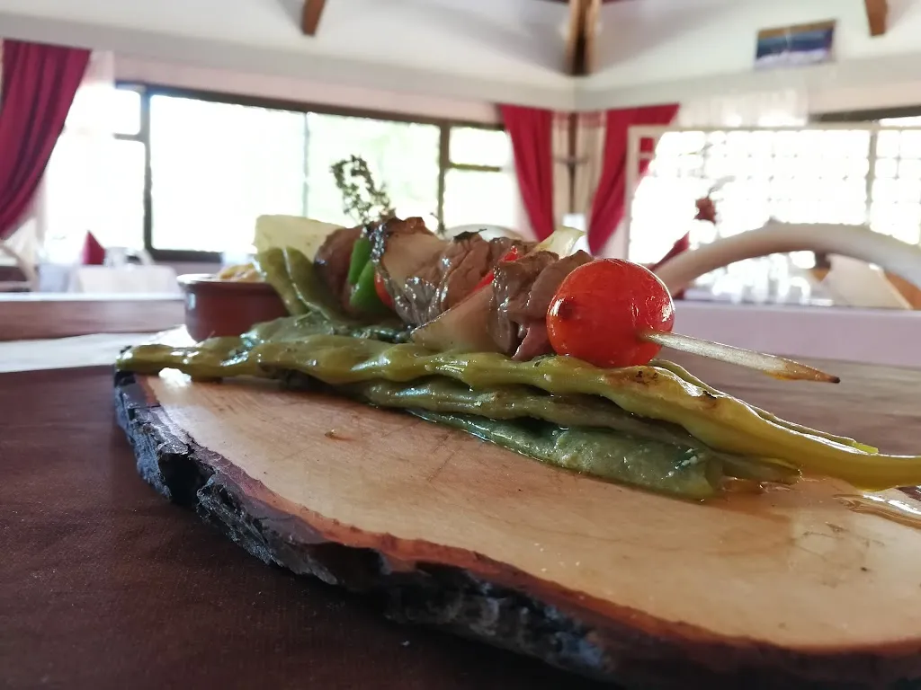 Restaurant Le Dormillouse_Montclar_slider_image_2