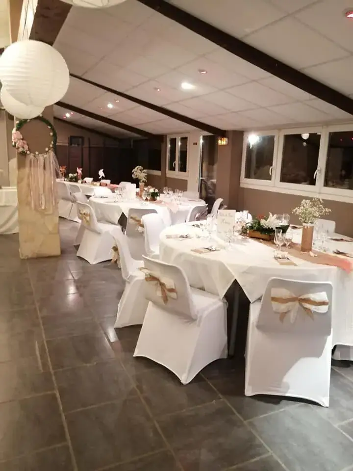 Le Moulin Du Roy Salle_Simiane-Collongue_slider_image_2