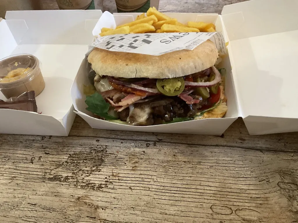 Menu_Burger Casa Fernando & co. La Puccia, le Burger à l'italienne_Simiane-Collongue_image_9