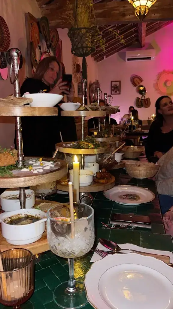 Lisa Brunetto_Castel de Fies | Festive Restaurant - Lounge Bar - Events_Solliès-Pont_review