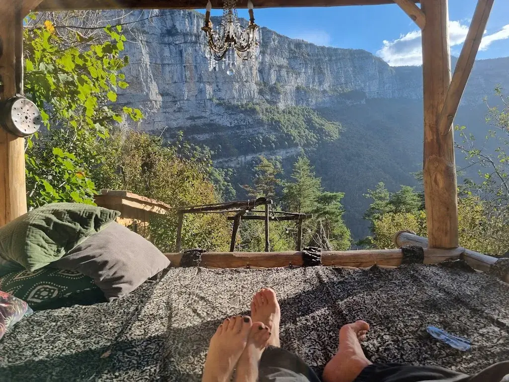 Benoit de Labouret_Cabane Café_Choranche_recensione