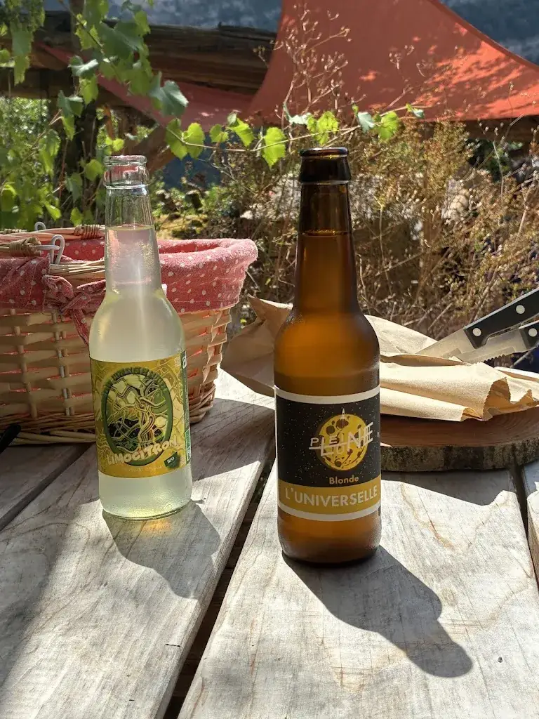 Cabane Café_Choranche_slider_image_3