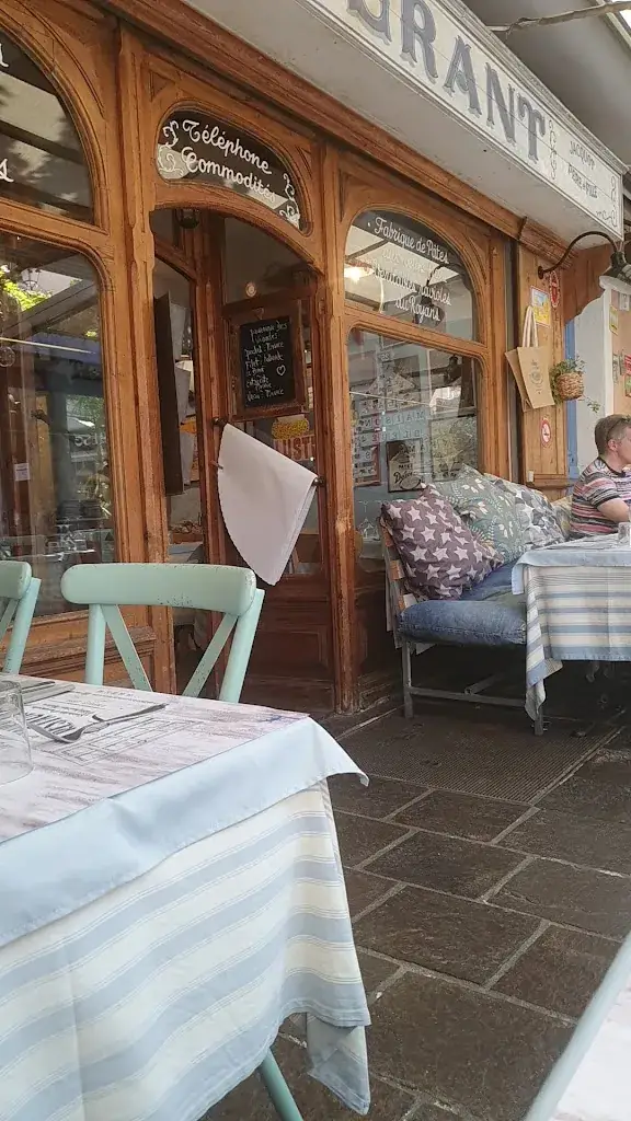 La Maison Bleue_Sainte-Maxime_slider_image_2