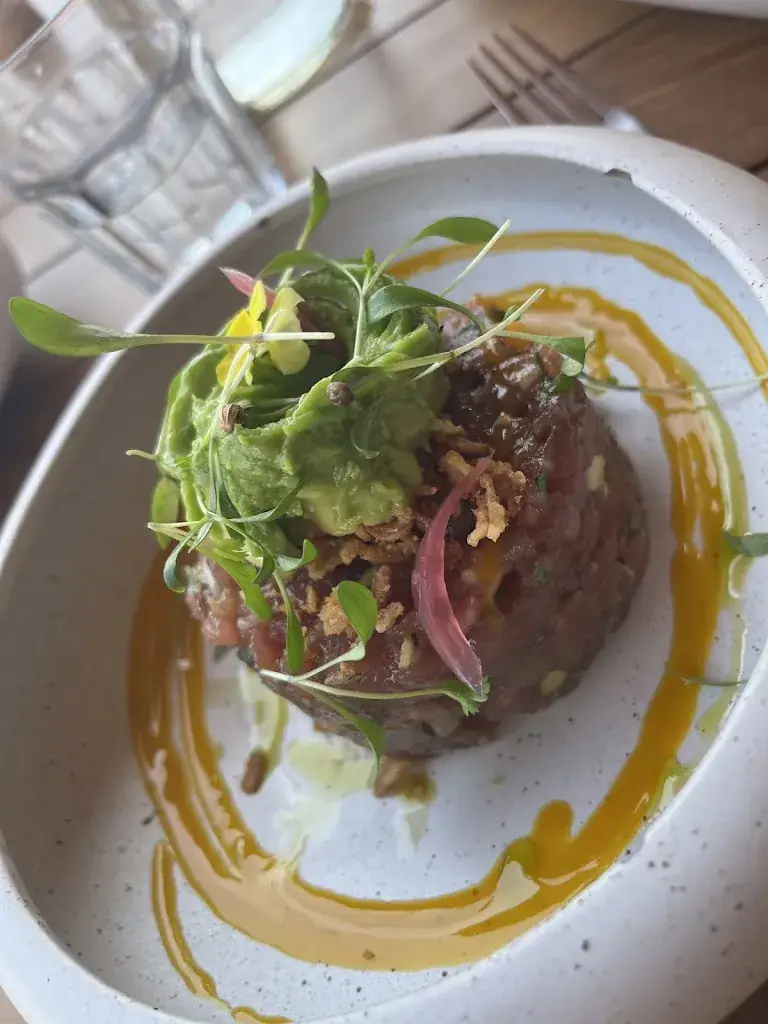 Carmen Caruso_Les P'tits Galets_Sainte-Maxime_review