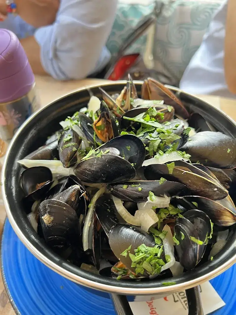 Stephanie Wei_L'Ormeau_Sainte-Maxime_review