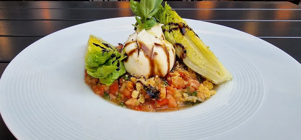 Entrepotes Sainte-Maxime_Sainte-Maxime_slider_image_2