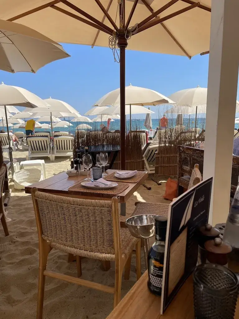 John Farrelly_La Voile Sainte-Maxime_Sainte-Maxime_review