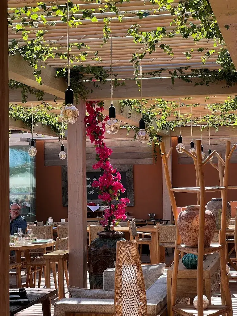 La Voile Sainte-Maxime restaurant in Sainte-Maxime