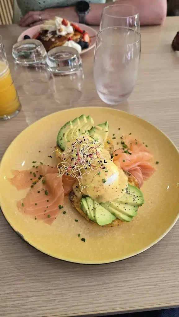 Pieter van Thiel_MC Brunch_Sainte-Maxime_review