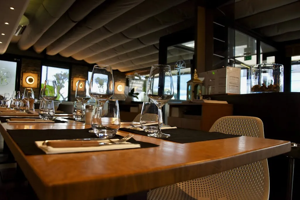 Avenue 69 restaurant_Sainte-Maxime_slider_image_1