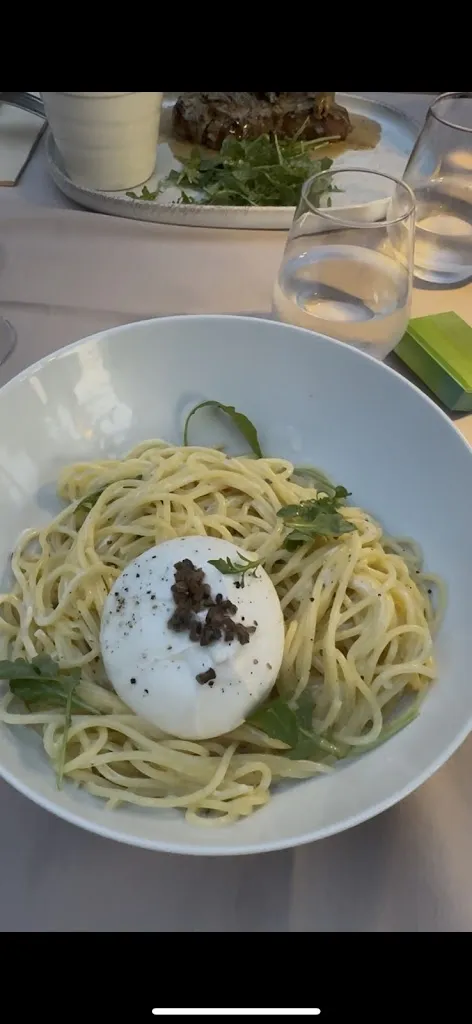 Bestem KARAKAYA_Les Palmiers Restaurant_Sainte-Maxime_review