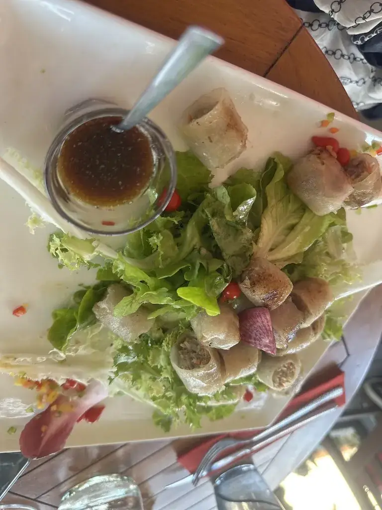 Piotr Kusiak_Mahi-plage_Sainte-Maxime_review