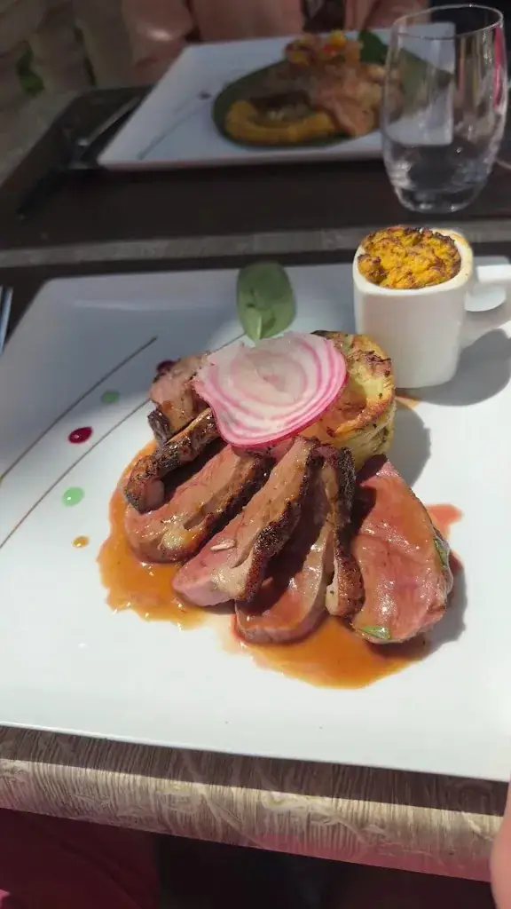 Wendie FIRMIN_Restaurant le Festival_Sainte-Maxime_recensione