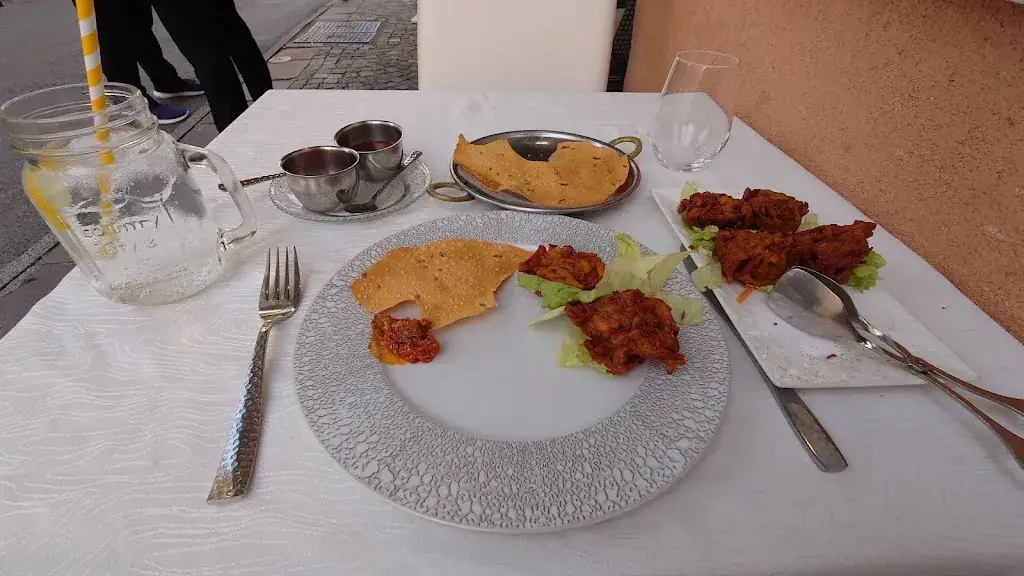 S. Max Kube (Max)_Restaurant Namaste_Sainte-Maxime_recensione