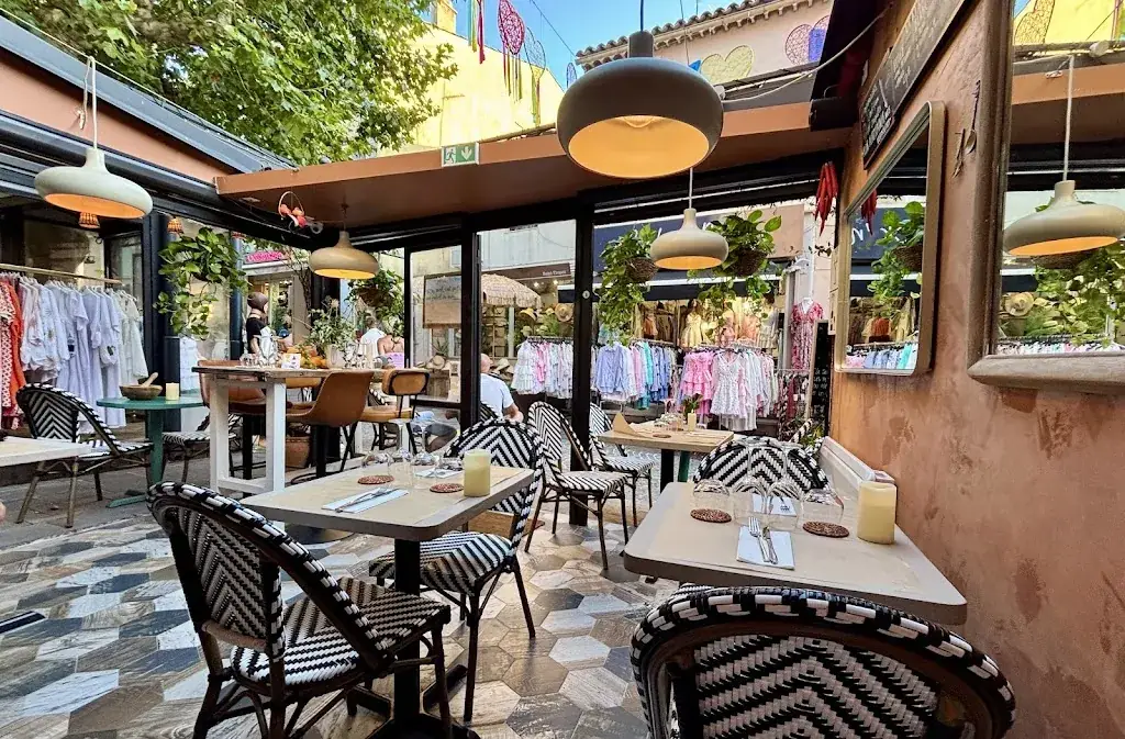 Un beso restaurante_Sainte-Maxime_slider_image_3