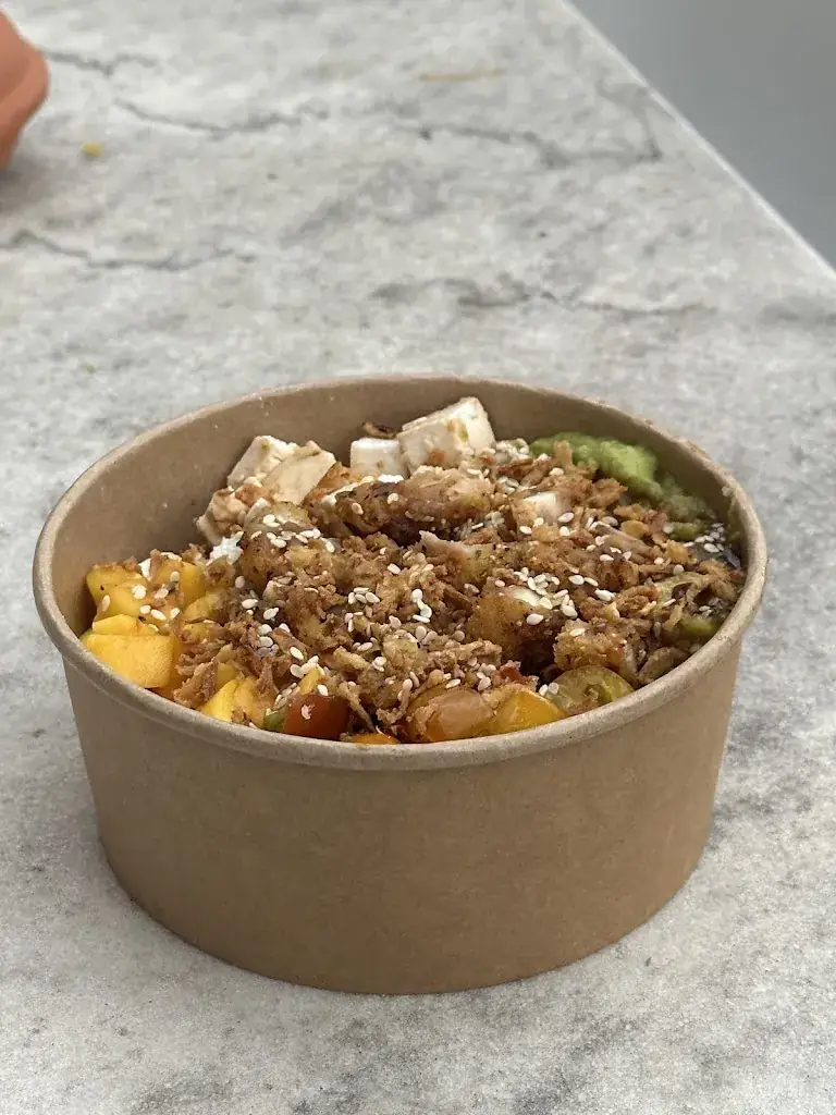 Ilo bret_Pokaï Sainte-Maxime_Sainte-Maxime_review