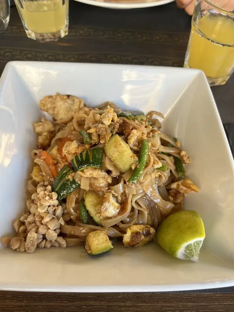 Menu_Aroy Dee - Cuisine Thaïlandaise_Sainte-Maxime_image_4