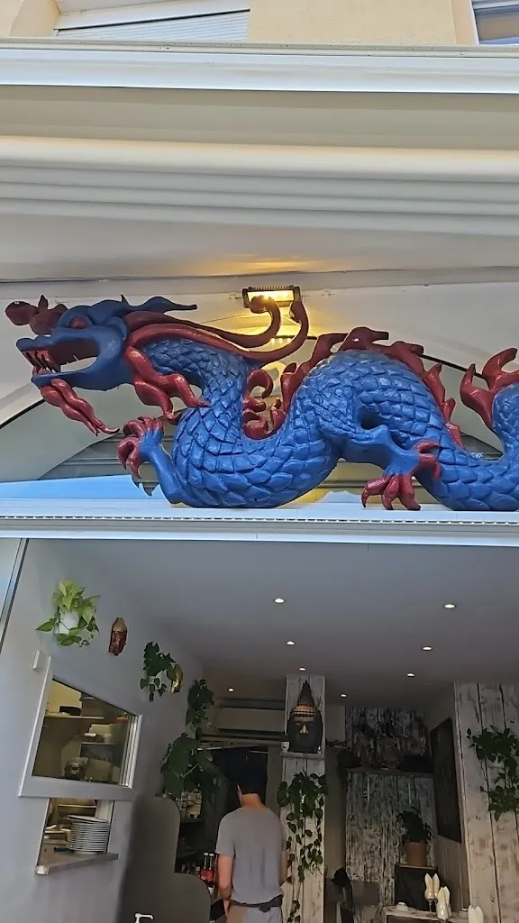 Le Dragon Bleu_Sainte-Maxime_slider_image_2