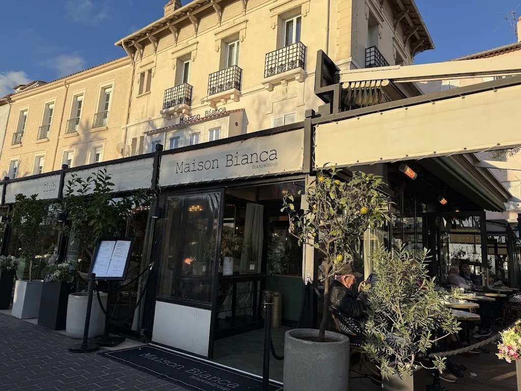 Maison Bianca_Sainte-Maxime_slider_image_1