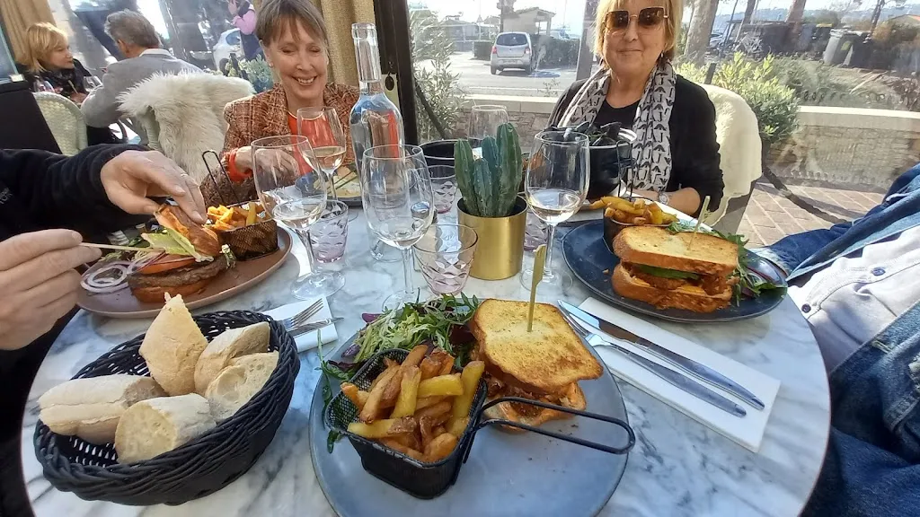 Maison Bianca_Sainte-Maxime_slider_image_3