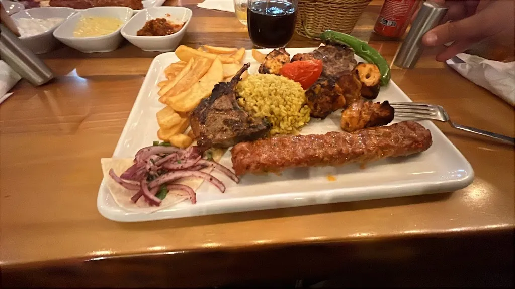 Cristian Calin_Maxim Grill_Sainte-Maxime_review