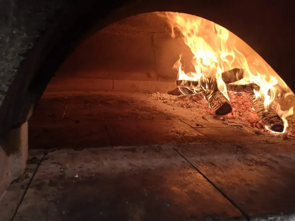 Pizzas Manon_Sainte-Maxime_slider_image_2