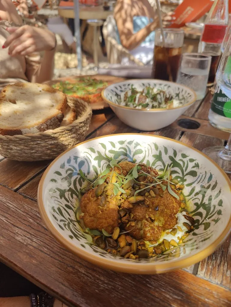 Wendy Frodyma_Chez Max_Sainte-Maxime_review