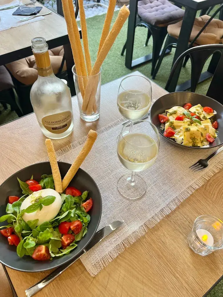 Little Italy Sainte Maxime_Sainte-Maxime_slider_image_2