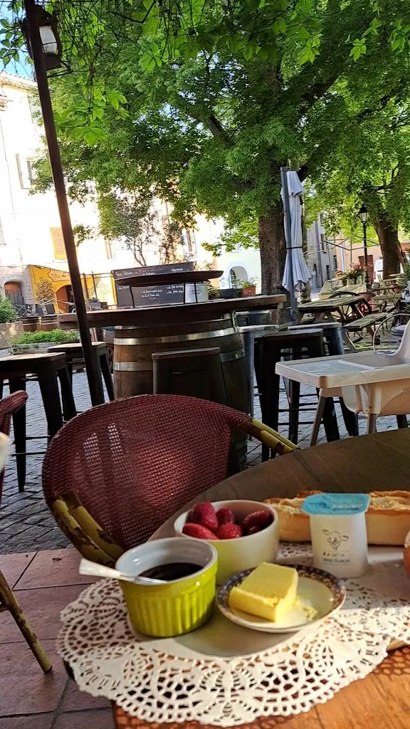 Le Tournebride_Solliès-Ville_slider_image_2