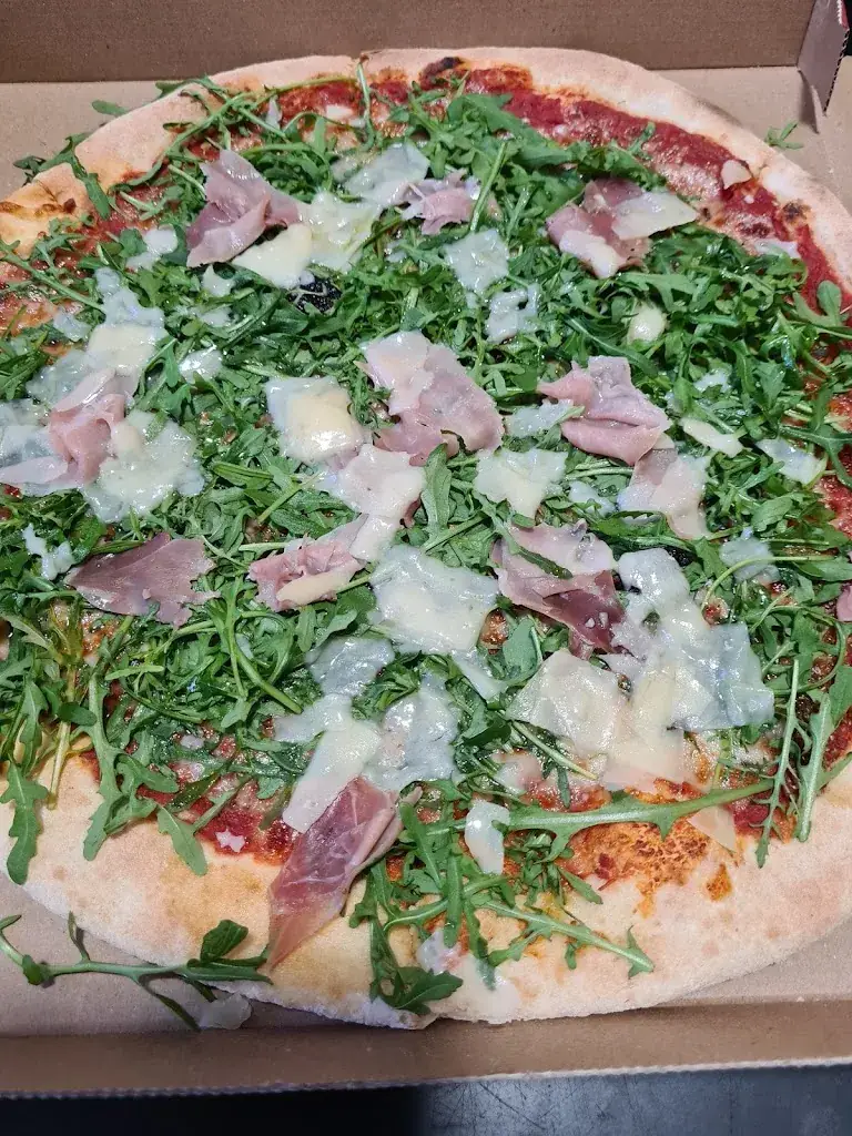 Menu_pizzeria la Petite Napoli_Portes-lès-Valence_image_7