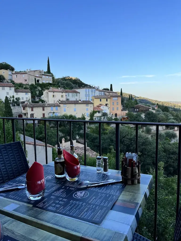 Marco Goltz_Café De L'Union_Spéracèdes_review