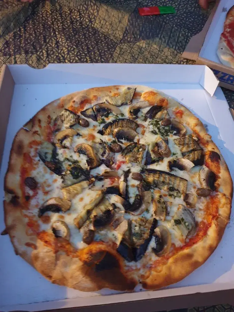 Menu_Pizzeria L' Estabi_Sospel_image_5