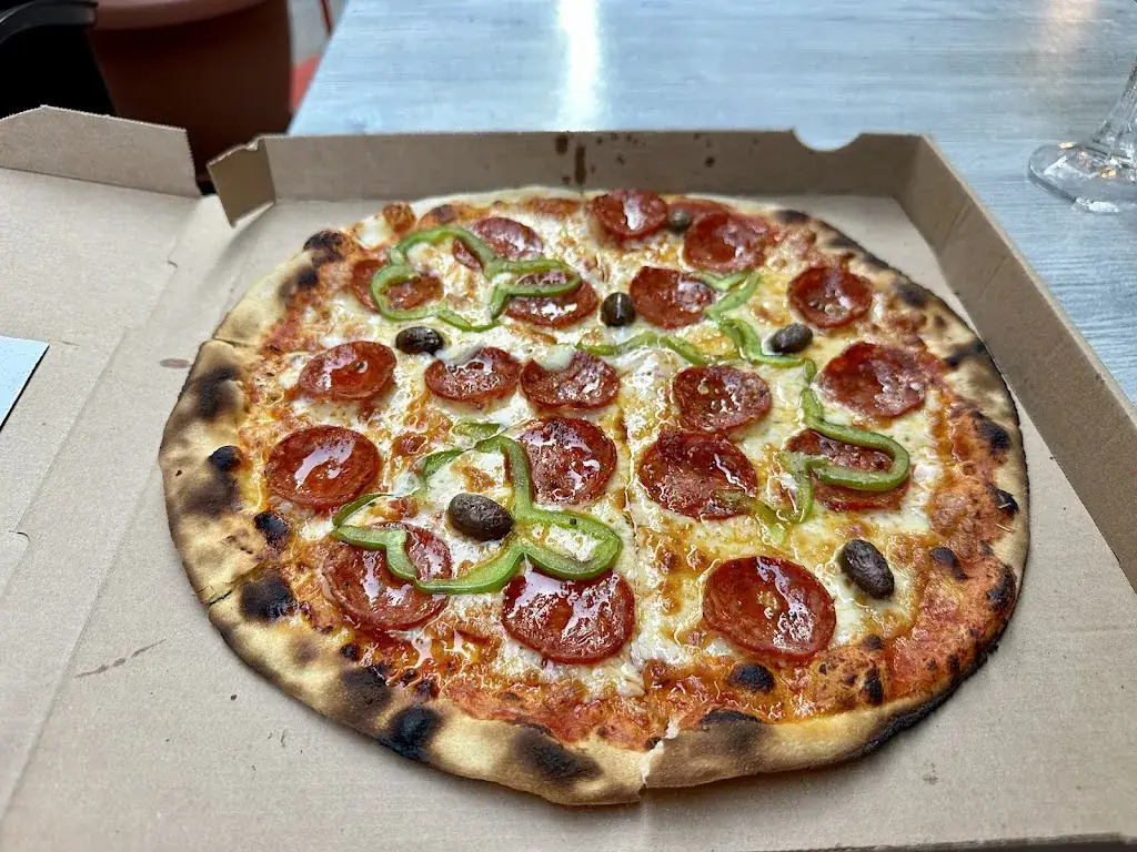 Alexander Coles_Pizzeria L' Estabi_Sospel_review