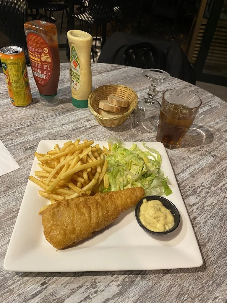 christopher belicchi_La Famiglia_Tanneron_review