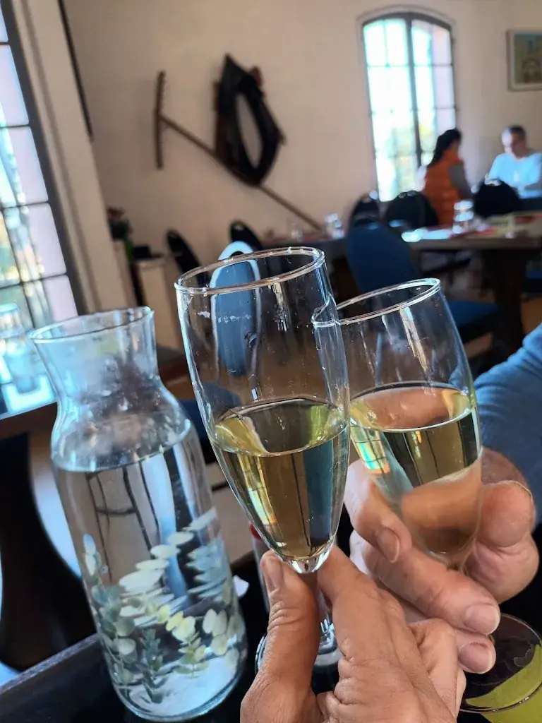 PERRIOT ANGELIQUE_Chez Mimile - Restaurant Pizzeria_Tanneron_review