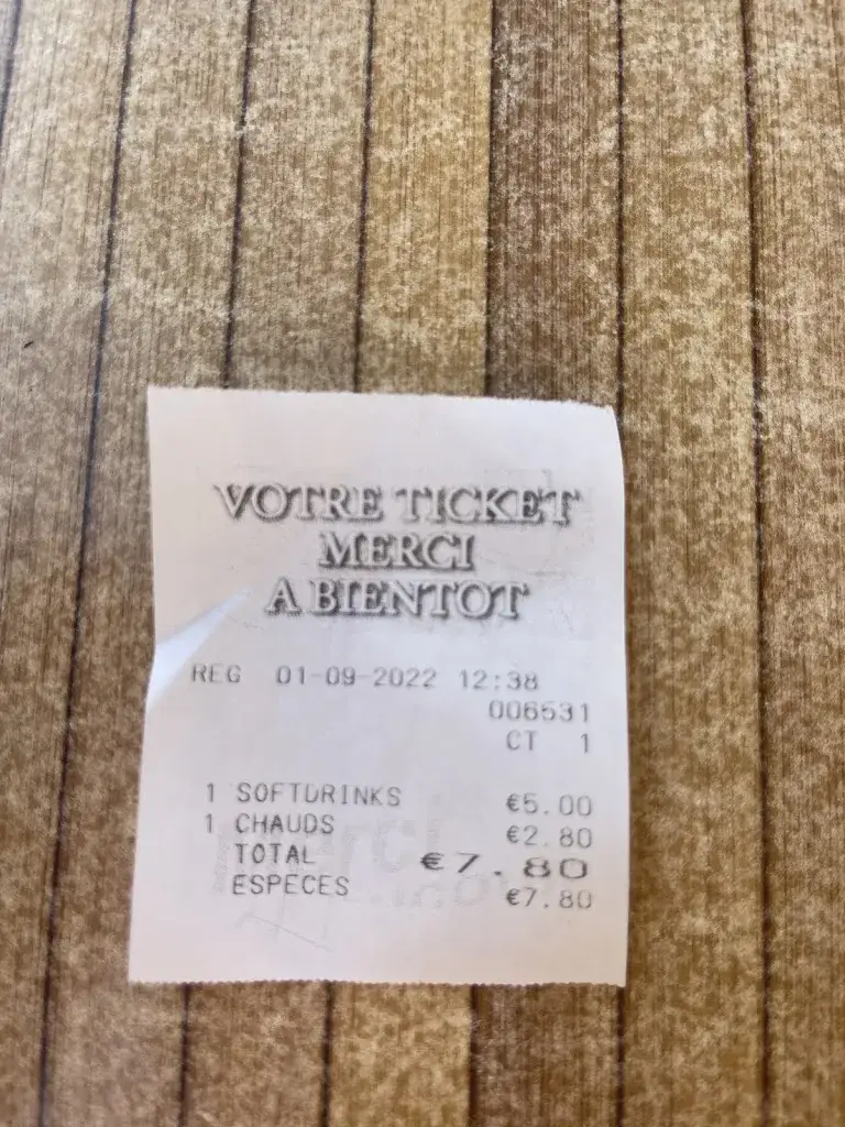 Daniel Castillo_Les 100 ciels_Tallard_review