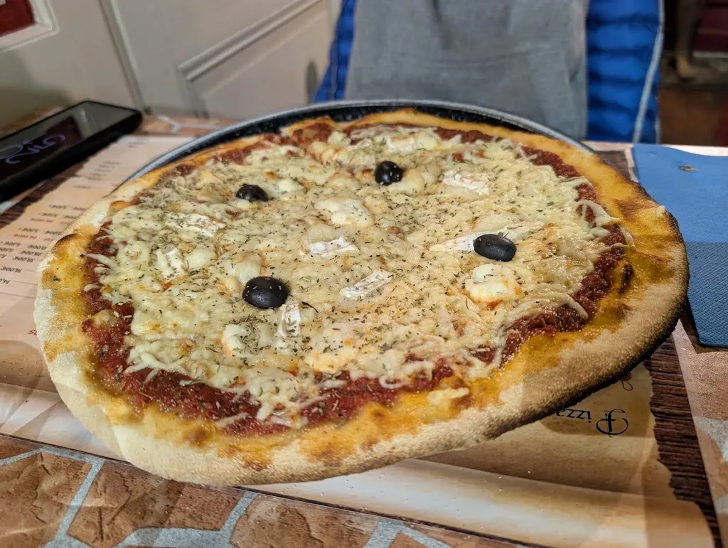 Pizzéria du Château_Tallard_slider_image_1