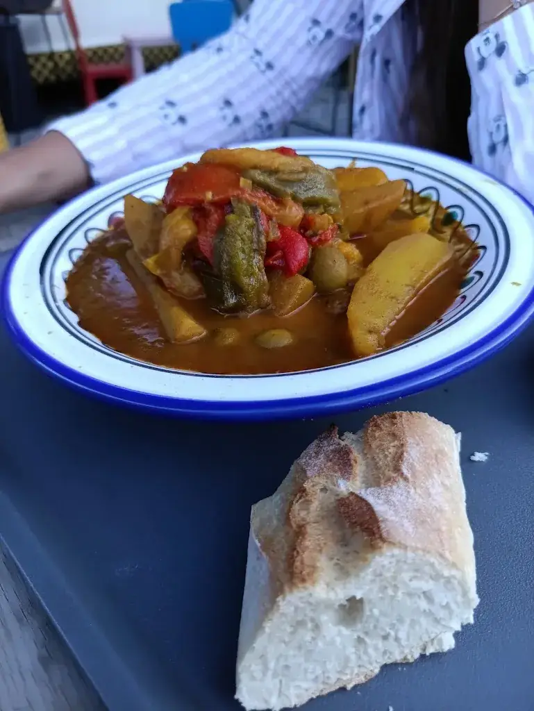 Filipe Soares_Le Car d'heure gourmand_Lettret_review