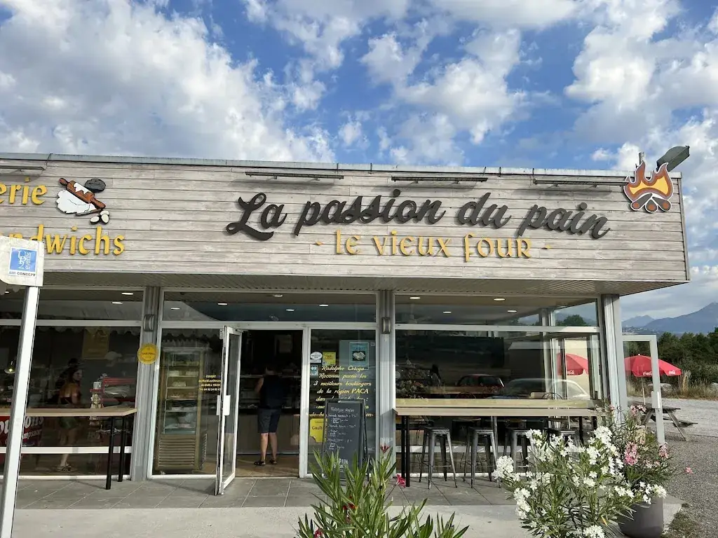 Boulangerie Le Vieux Four_Tallard_slider_image_1