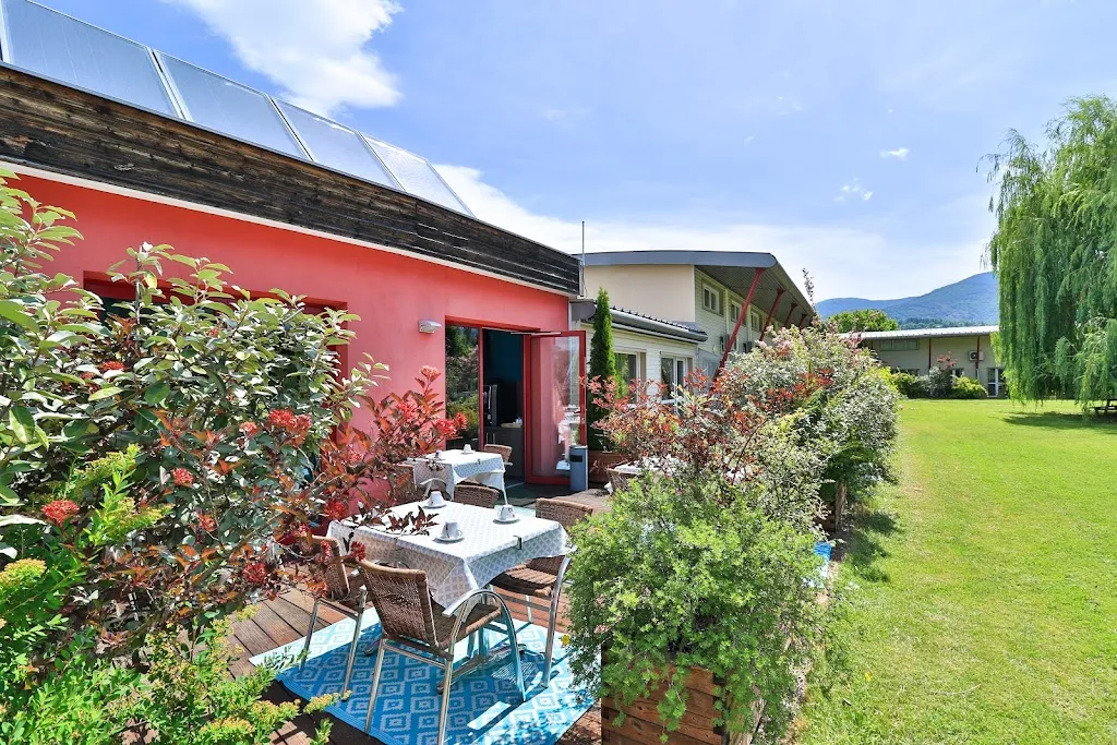 The Originals Boutique, Hôtel Le Cap, Gap Sud restaurant in Tallard