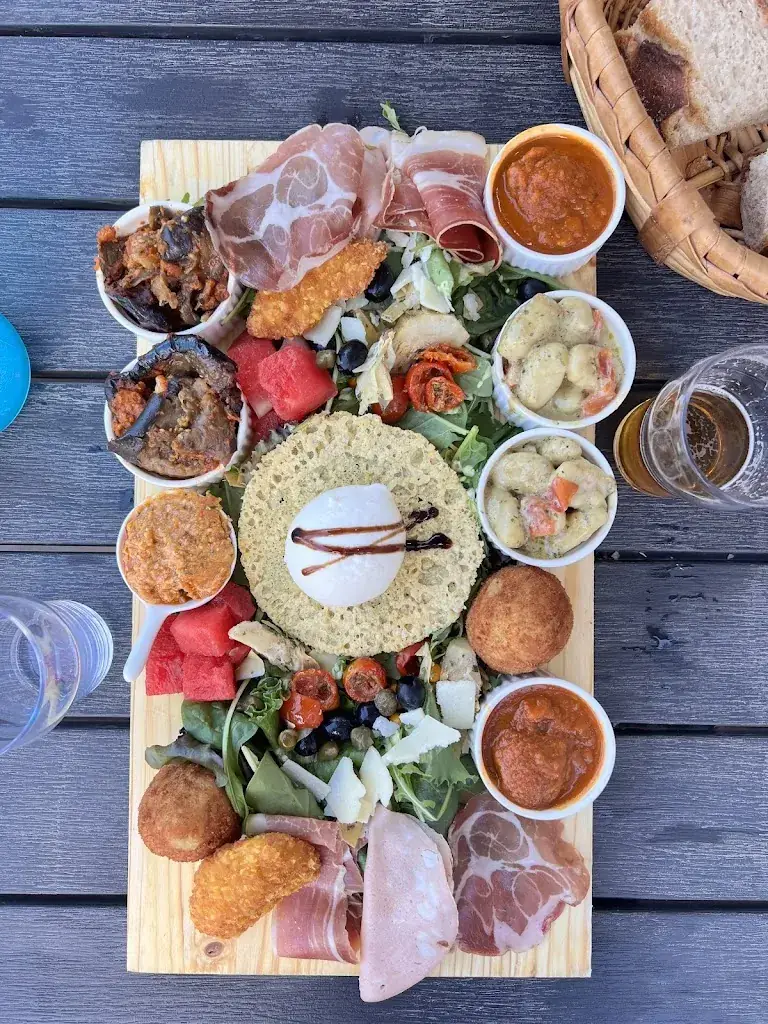 Menu_La Ruche Restaurant_Gap_image_3