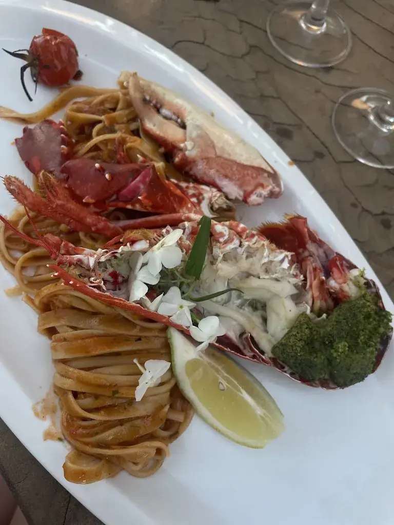 Mikael B_Les Frères de la baie_Théoule-sur-Mer_review