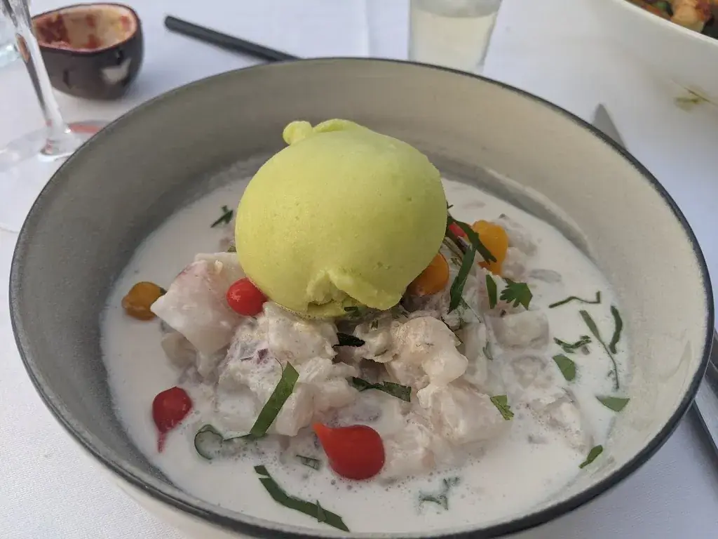 Daniela D_Restaurant Plage L'Aiguille_Théoule-sur-Mer_review